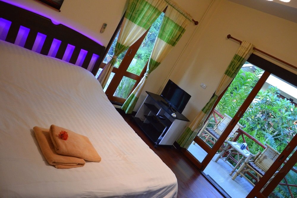 Open Mind Samui Naturist Resort - Adults Only - Tap to explore photos