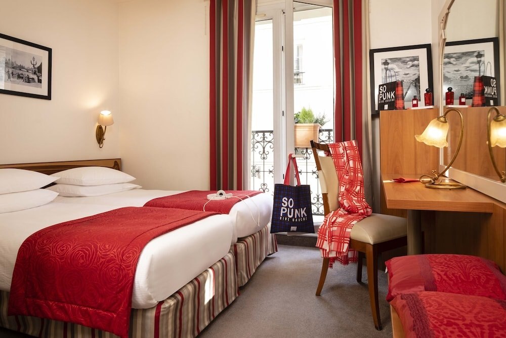 Grand Hotel des Balcons Room Type - Classic Twin Room