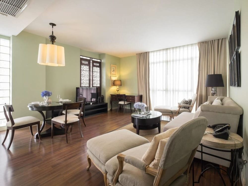 Rongratana Executive Residence - Tap to explore photos