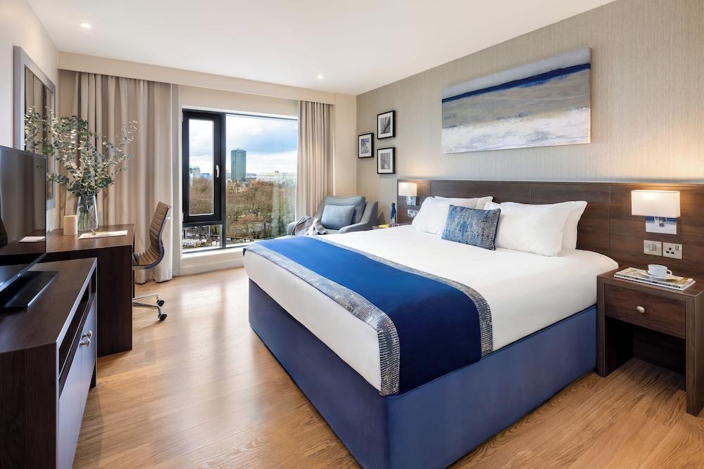 Marlin Waterloo Room Type - Premium Room, 1 King Bed