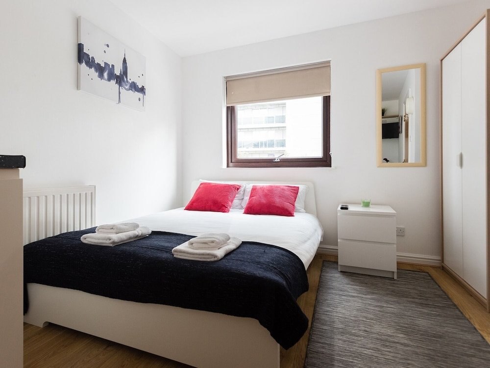 Centra Wharf Room Type - Basic Studio, Ensuite, City View (Standard Studio)