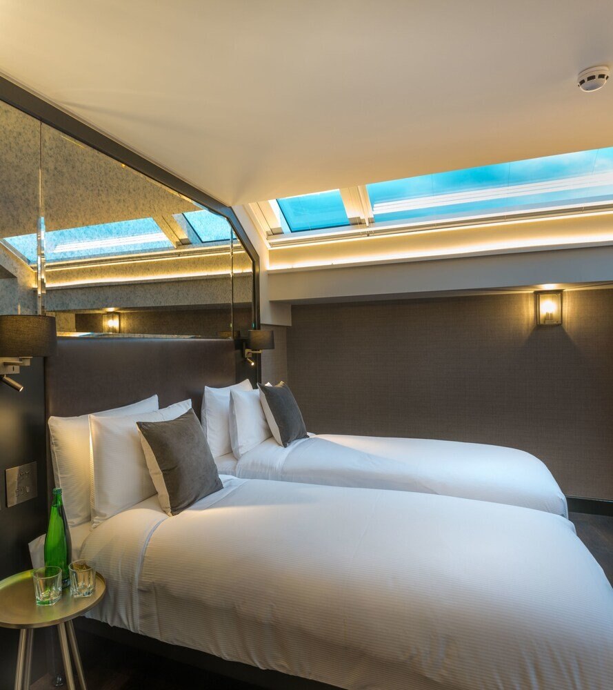 Camden Enterprise Hotel & Pub Room Type - Superior Double or Twin Room Camden Enterprise Hotel & Pub Room Type - Superior Double or Twin Room