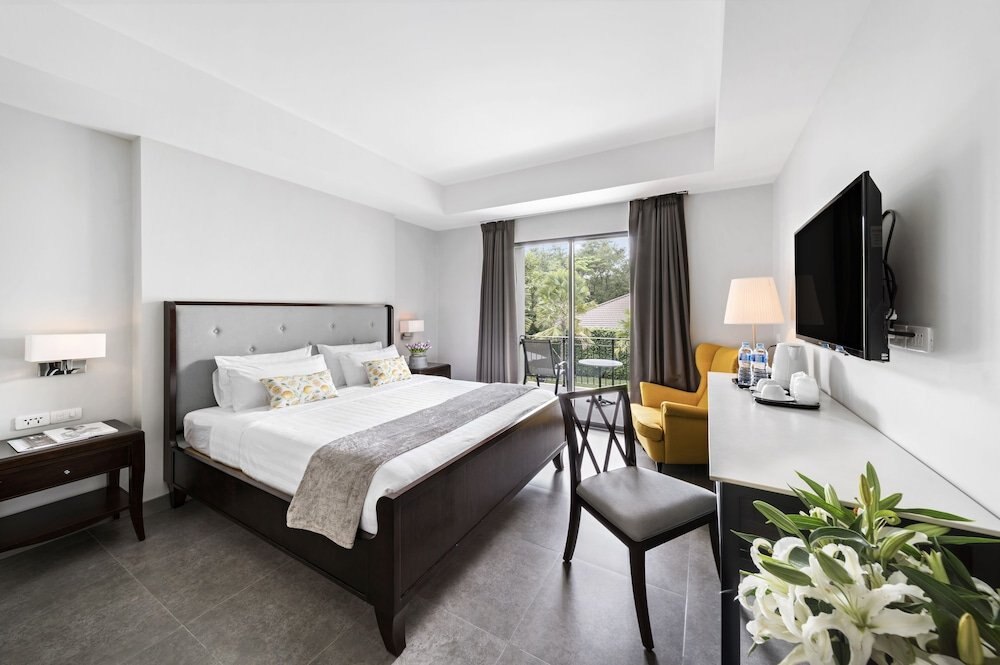 The Sala Pattaya Room Type - Deluxe Room, Pool View
