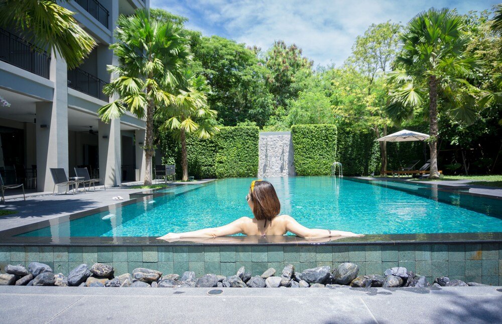 The Sala Pattaya - Tap to explore photos