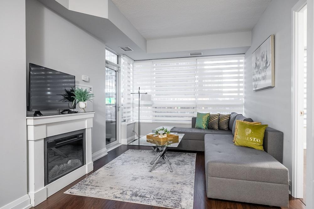 Modern Apartments in North York Room Type - Exclusive Apartment, 2 Bedrooms, Balcony, City View