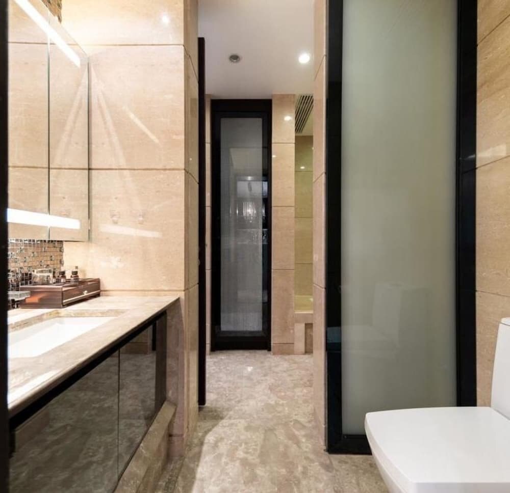 Guangzhou Y&W Service Apartment - Tap to explore photos