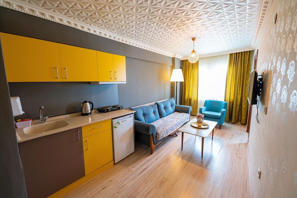 Evin Suit Hotel Room Type - Classic Apartment, 1 Bedroom