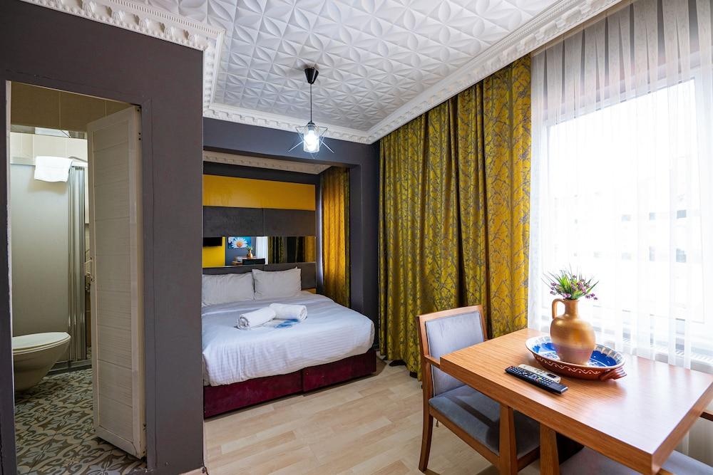 Evin Suit Hotel Room Type - Studio