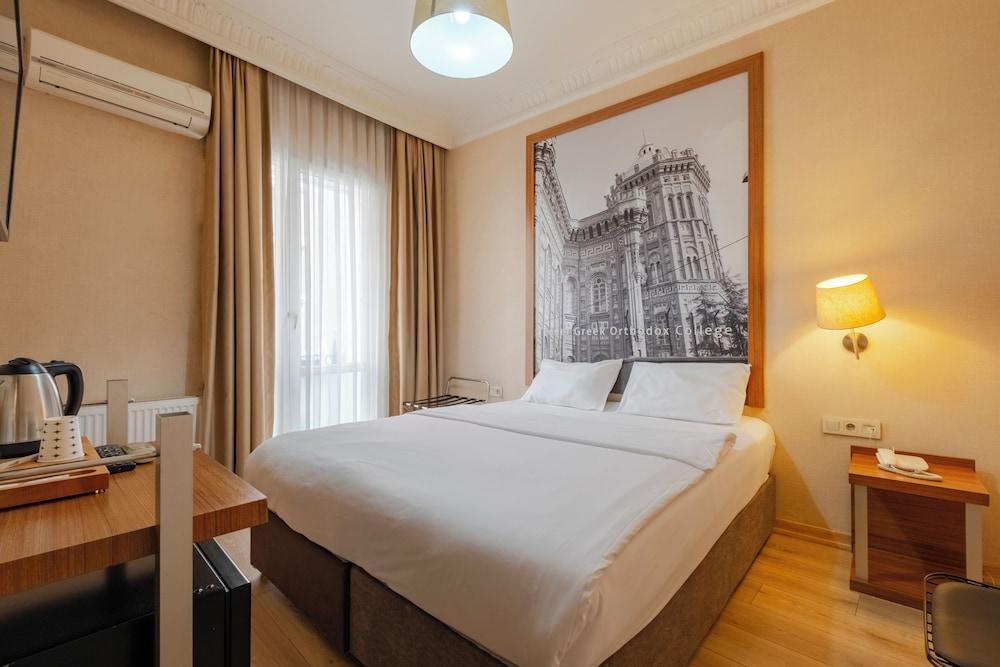 Sisli MLS Hotel Room Type - Standard Double Room