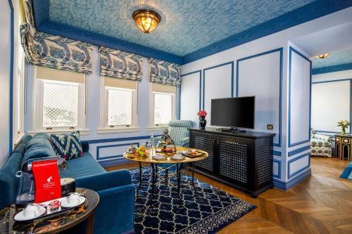Hagia Sofia Mansions Istanbul, Curio Collection by Hilton - Tap to explore photos