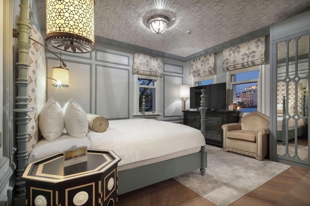 Hagia Sofia Mansions Istanbul, Curio Collection by Hilton - Tap to explore photos