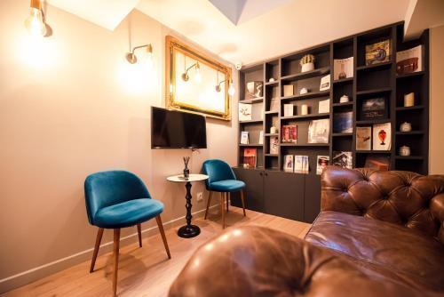 Residence Les Boulevards - Tap to explore photos