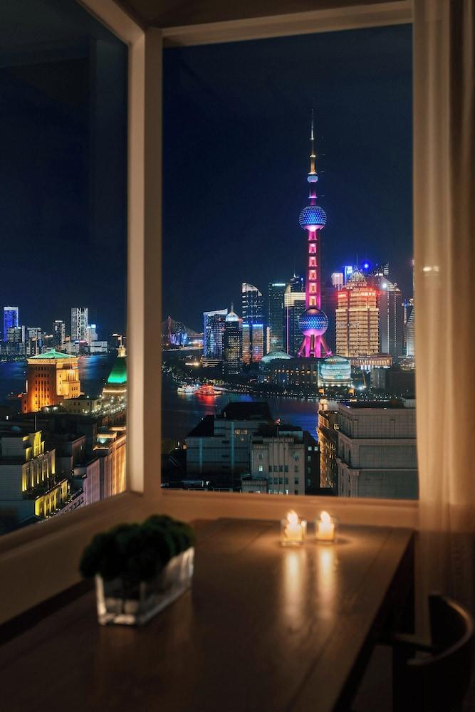 The Shanghai EDITION Room Type - Bund View Loft, 1 King