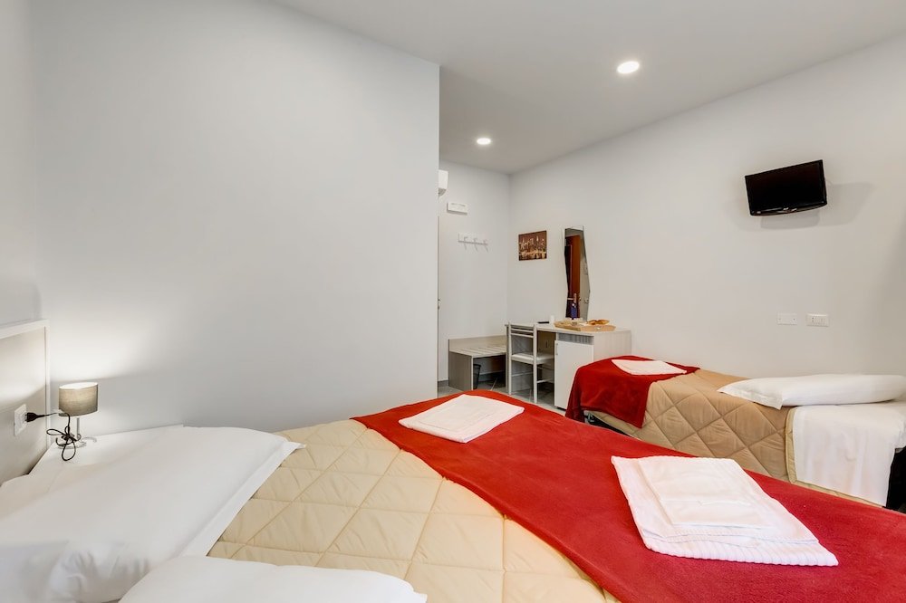 San Pietro Rooms Room Type - Triple Room