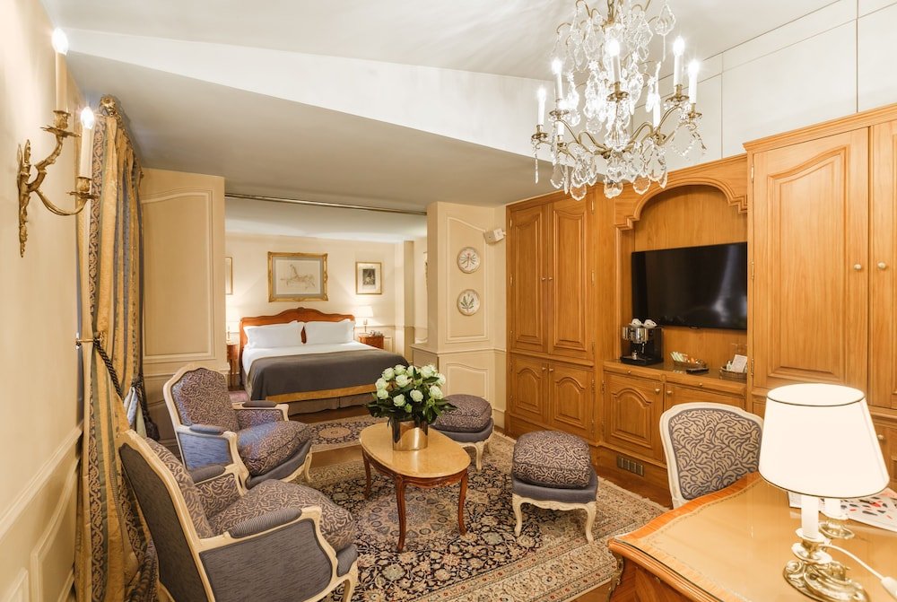 Hotel Luxembourg Parc Room Type - Junior Suite