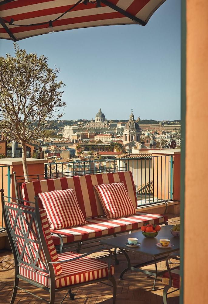 Rocco Forte Hotel de la Ville Room Type - Suite (Canova)
