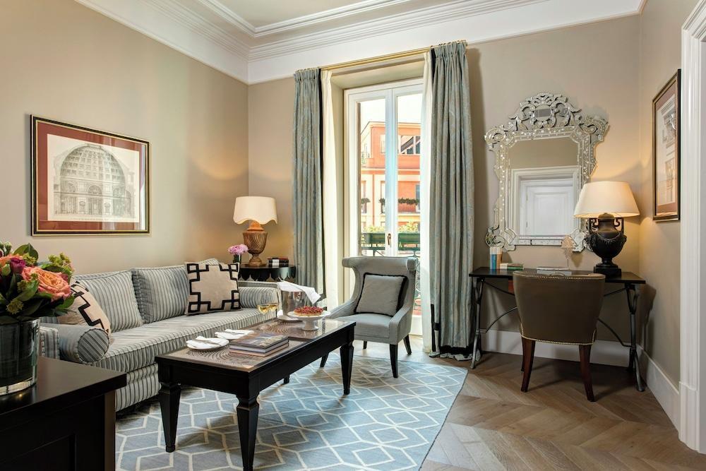 Rocco Forte Hotel de la Ville Room Type - Deluxe Suite
