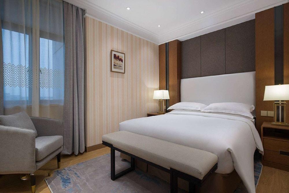 Ramada by Wyndham Shanghai Pudong - Tap to explore photos