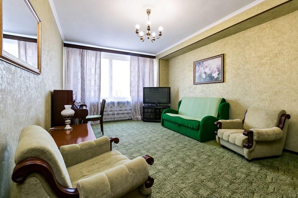 MaxRealty24 Noviy Arbat 22 - Tap to explore photos