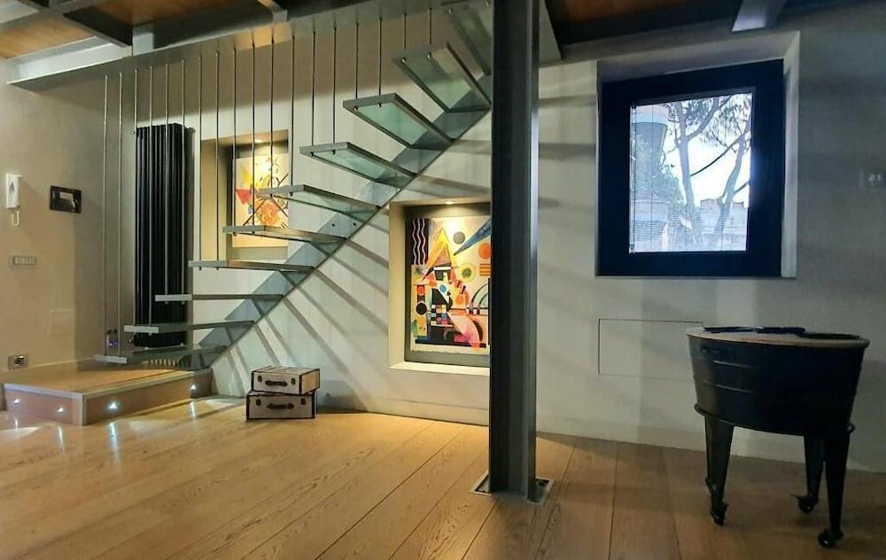 Ponte Milvio Luxury House Room Type - Exclusive Apartment, City View Ponte Milvio Luxury House Room Type - Exclusive Apartment, City View