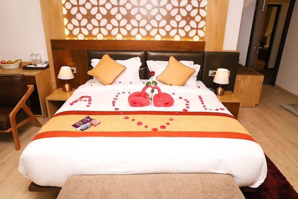 Retro Hotel and Spa Room Type - Luxury Suite