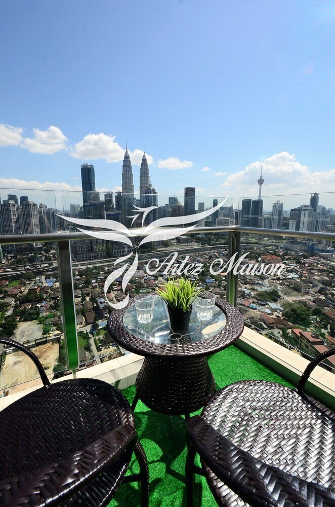 Setia Sky Residence KLCC - Artez Maison - Tap to explore photos