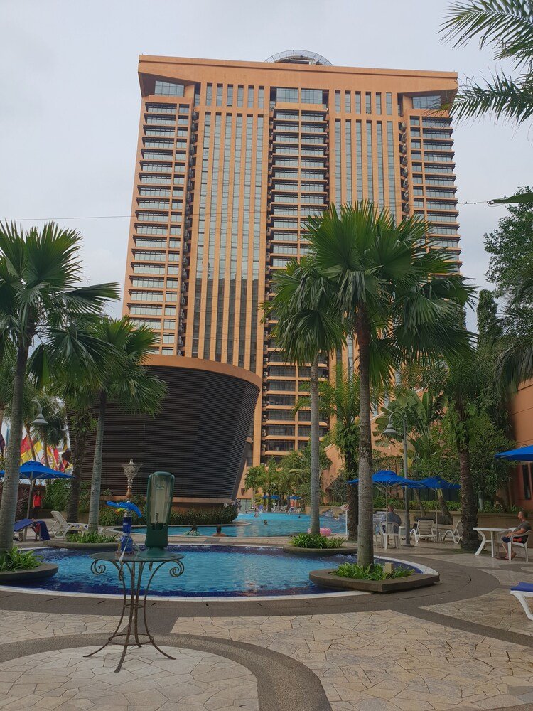 Residency Suites At Times Square