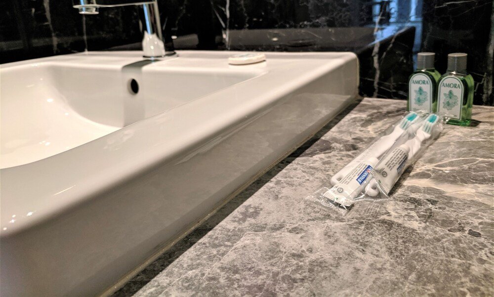 Robbinsons at Platinum Suites KLCC - Tap to explore photos