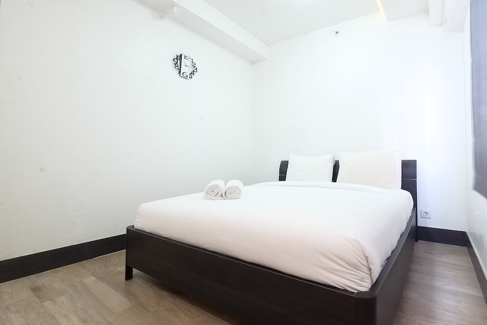 Spacious Apartment at Green Bay Pluit - Tap to explore photos