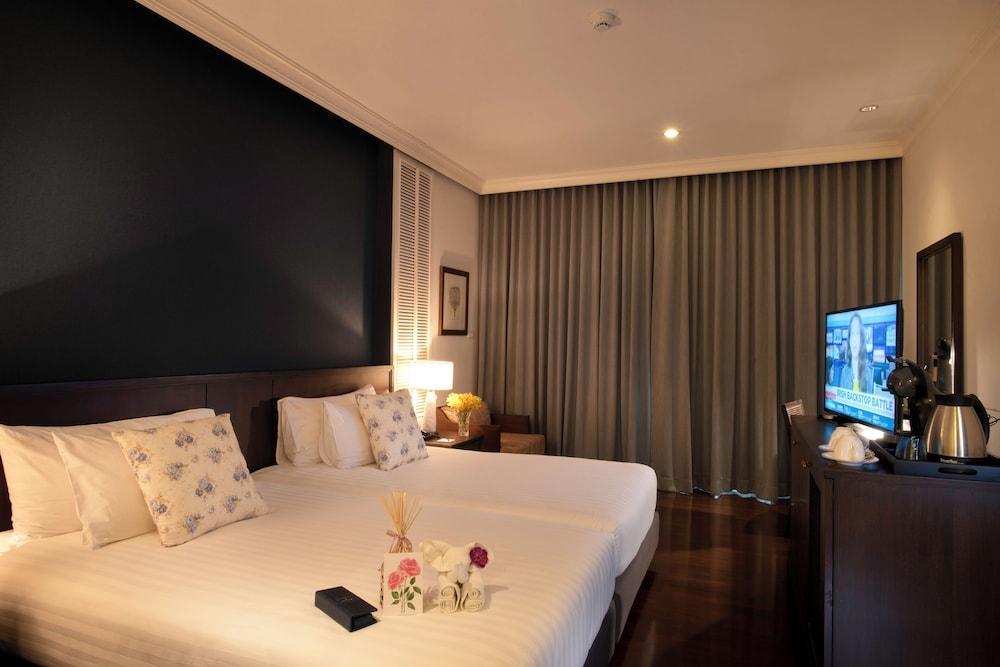 The Rose Residence Bangkok Room Type - Deluxe Twin Room