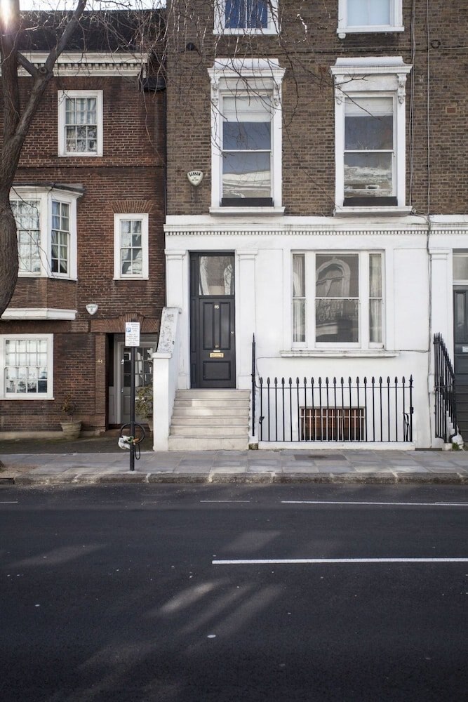 Chelsea for History and Art Lovers - Tap to explore photos