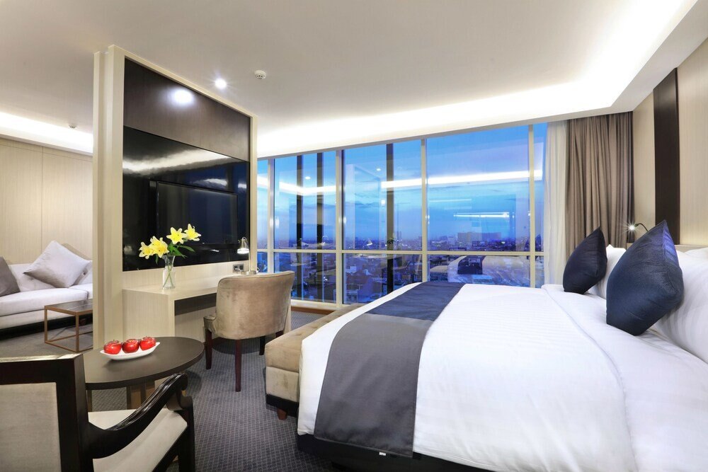 Aston Kartika Grogol Room Type - Suite (ASTON)