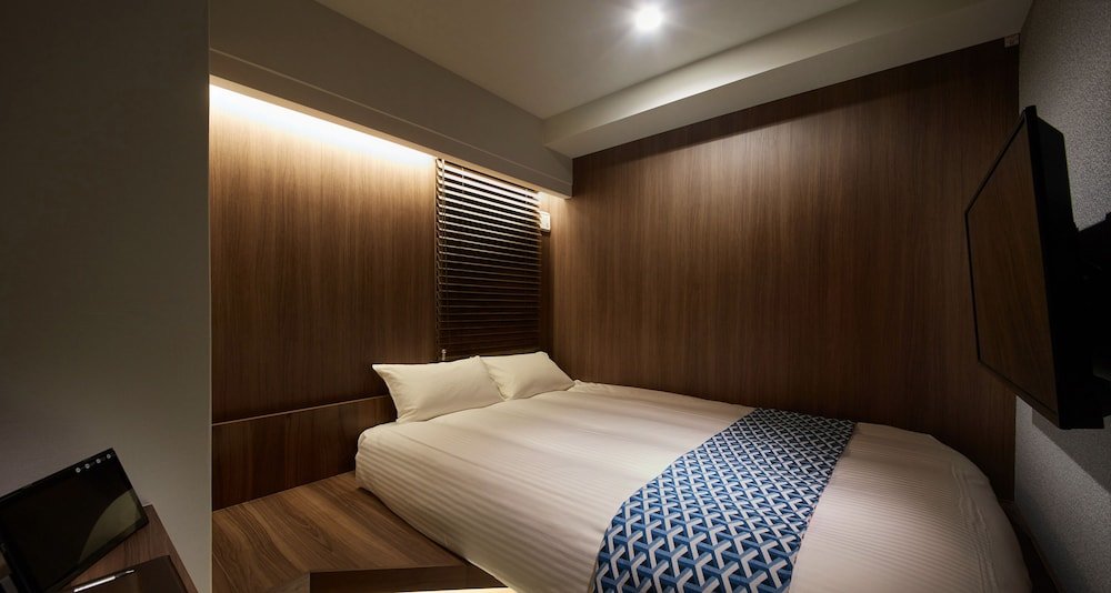 HOTEL AMANEK Asakusa Ekimae - Tap to explore photos