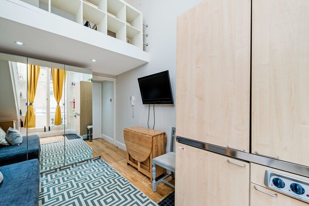 Clarincarde Gardens Apartment - Tap to explore photos