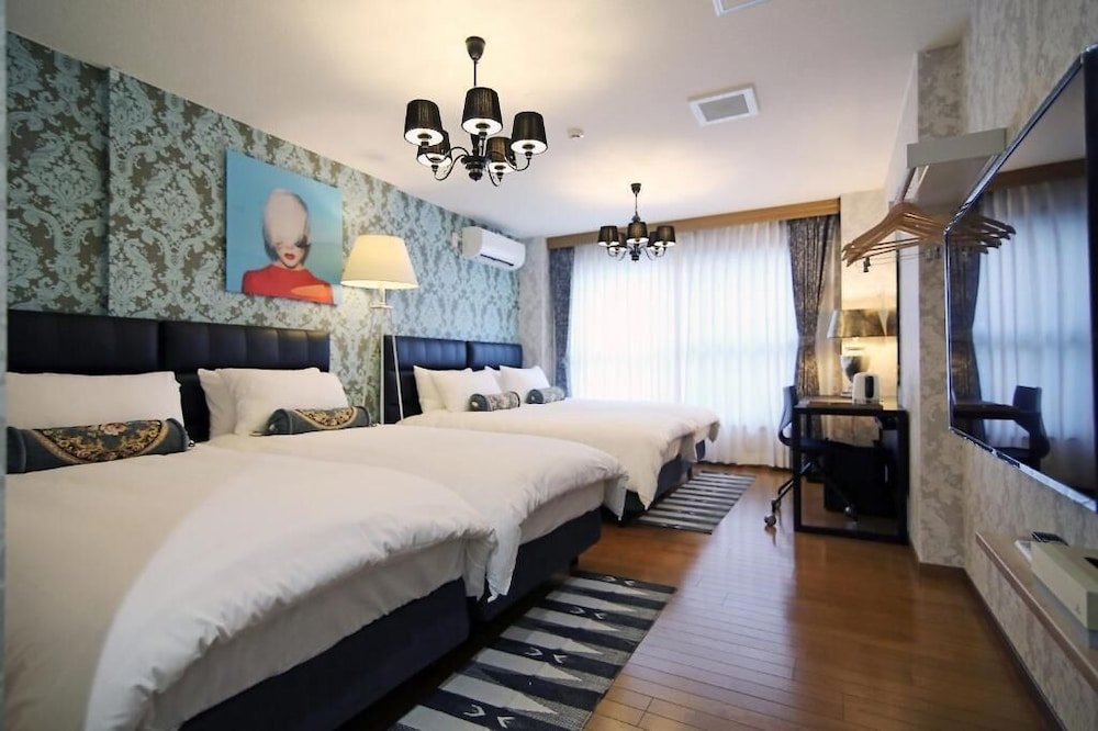 Shinjuku Global Hotel Room Type - Room, Multiple Beds (GS201)