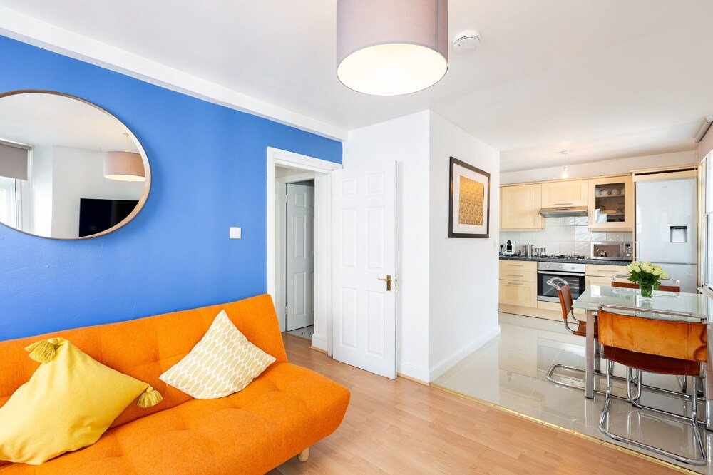 Heart of Shoreditch Apartments - Tap to explore photos