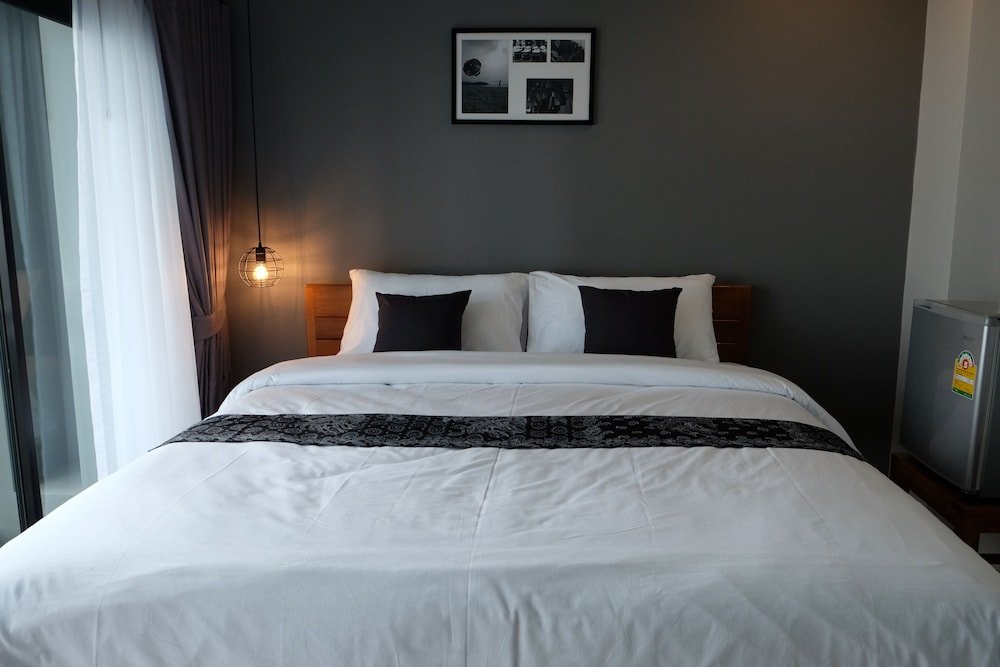 The Besavana Phuket Room Type - Superior Double Room, Pool View