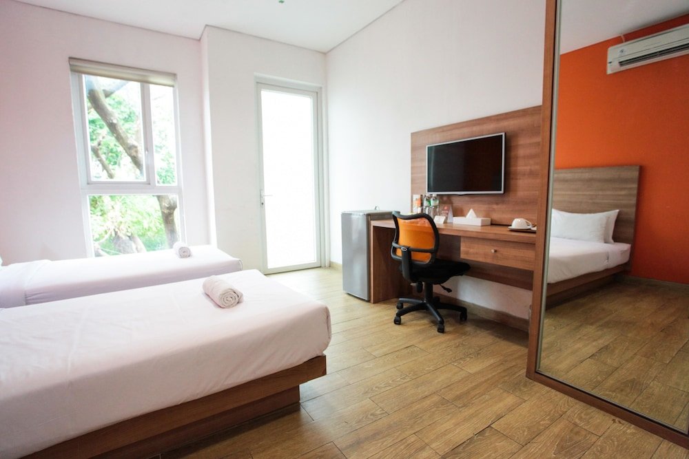 LeGreen Suite Kuningan Room Type - Flexi Room