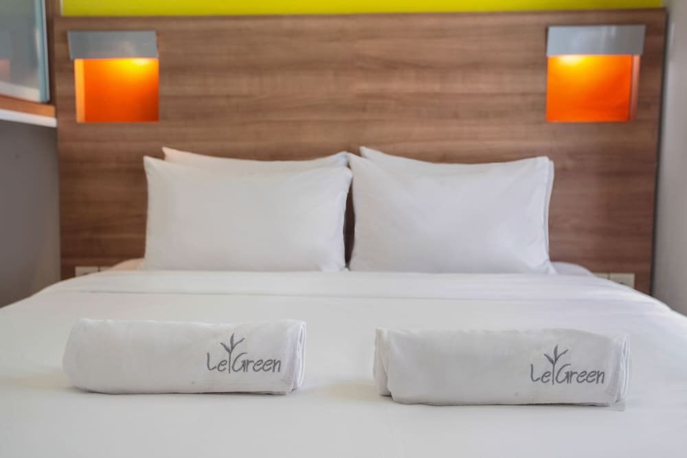 LeGreen Suite Kuningan Room Type - Green Room