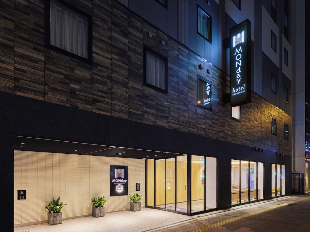 hotel MONday Premium Ueno Okachimachi - Tap to explore photos