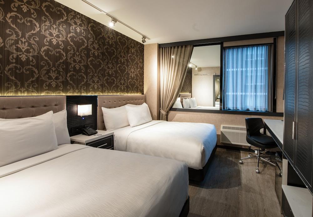 Aliz Hotel Times Square Room Type - Standard Double Room, 2 Double Beds