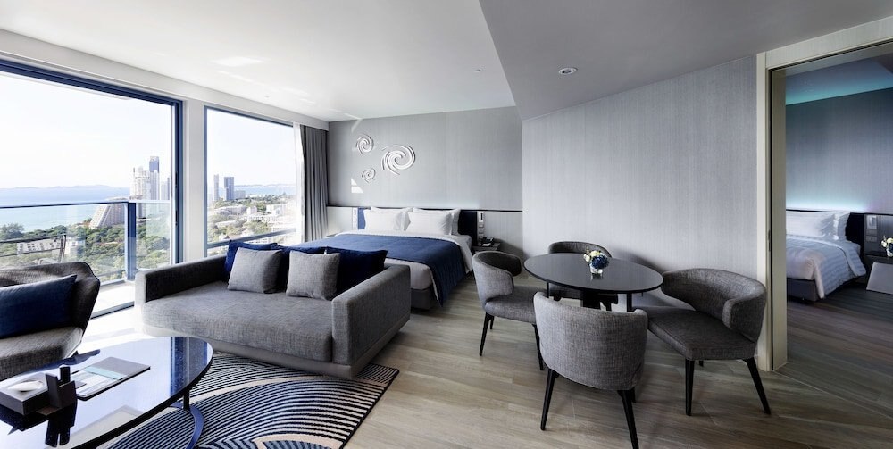 Grande Centre Point Pattaya Room Type - Two Bedroom Panoramic Suite