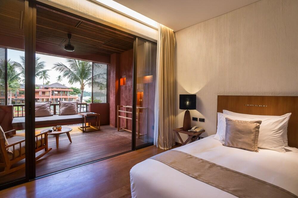 Hansar Samui Resort & Spa Room Type - Deluxe Room Hansar Samui Resort & Spa Room Type - Deluxe Room