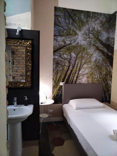 Nerva Accomodation Cavour - Tap to explore photos