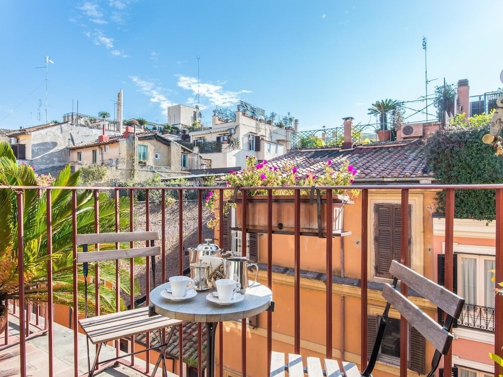 RSH Luxury Spanish Steps Terrace Room Type - Apartment, 3 Bedrooms RSH Luxury Spanish Steps Terrace Room Type - Apartment, 3 Bedrooms