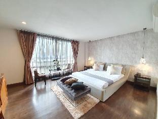 W 21 Hotel Bangkok - Tap to explore photos