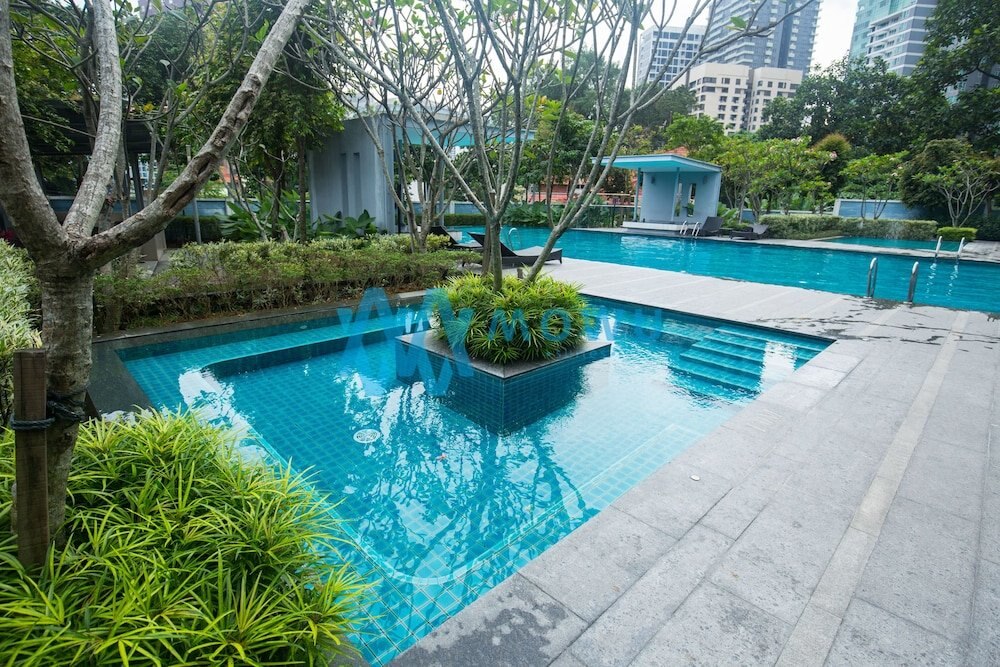 Mowu Suites at C Bukit Bintang - Tap to explore photos