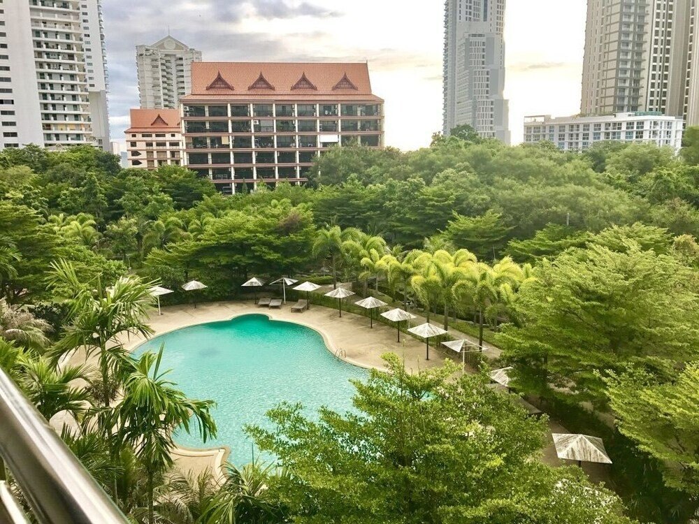 Apartment R-Con Wongamat