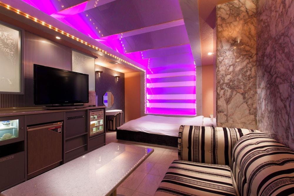 HOTEL G7 - Adults Only
