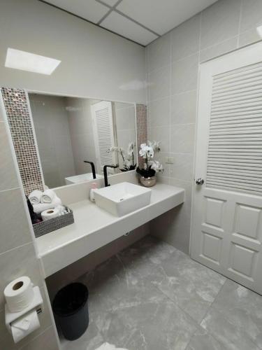View Talay6 by Blue Ocean Suite Room Type - Family Room